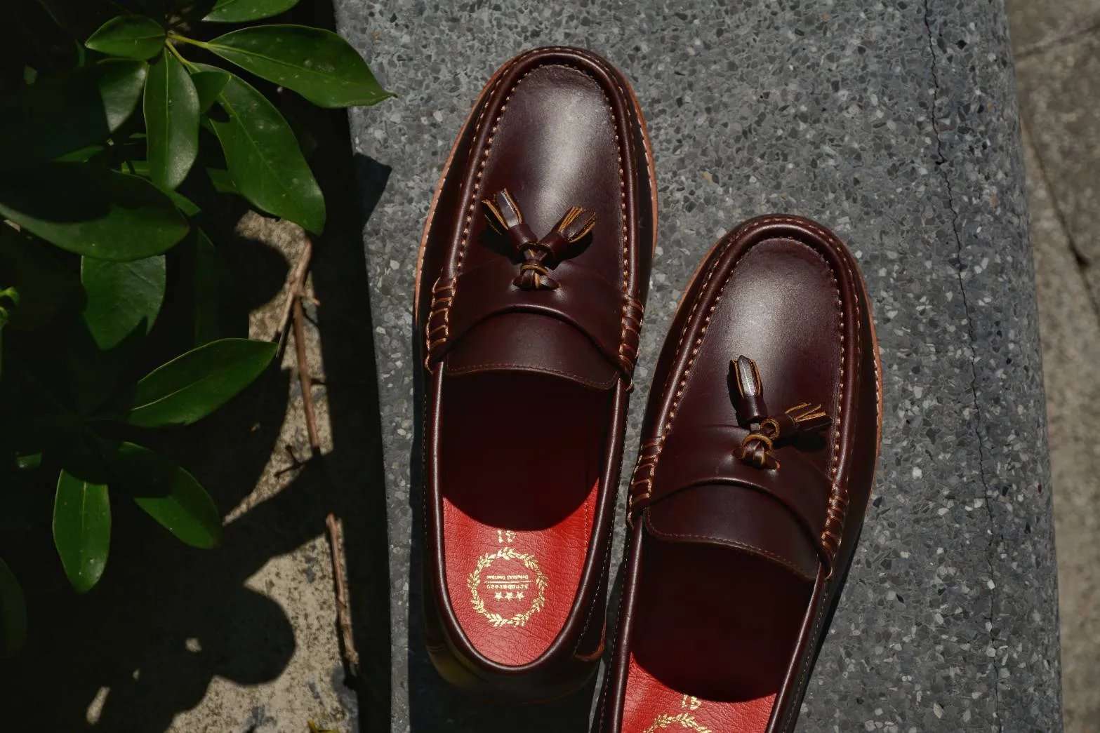 501 Wide-Front Tassel Loafer Chromexcel DarkBrown