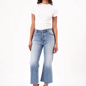 Classic Flare Crop