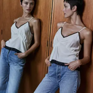 Classic Flare Crop