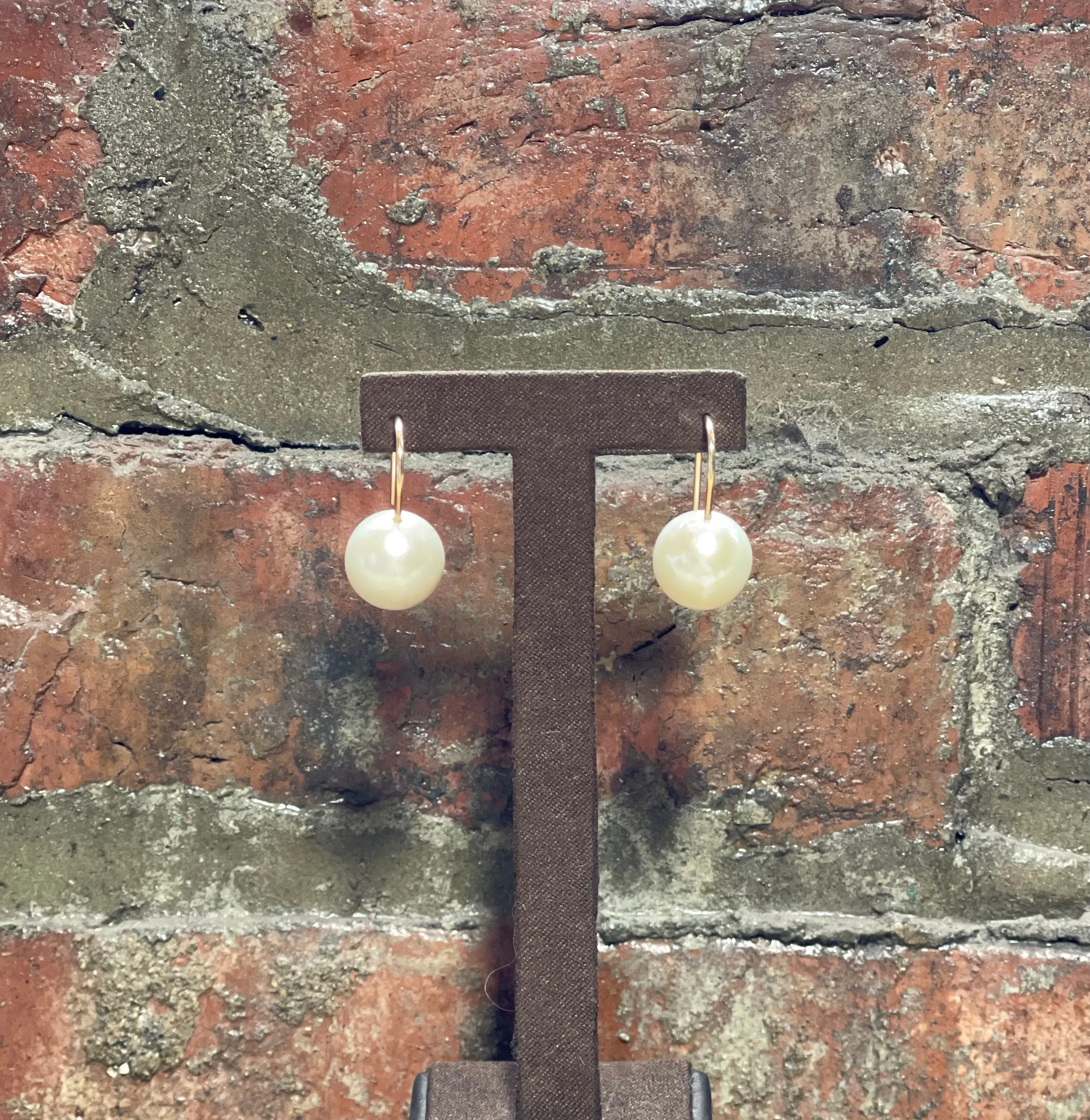 Classic Pearl Earring Drops