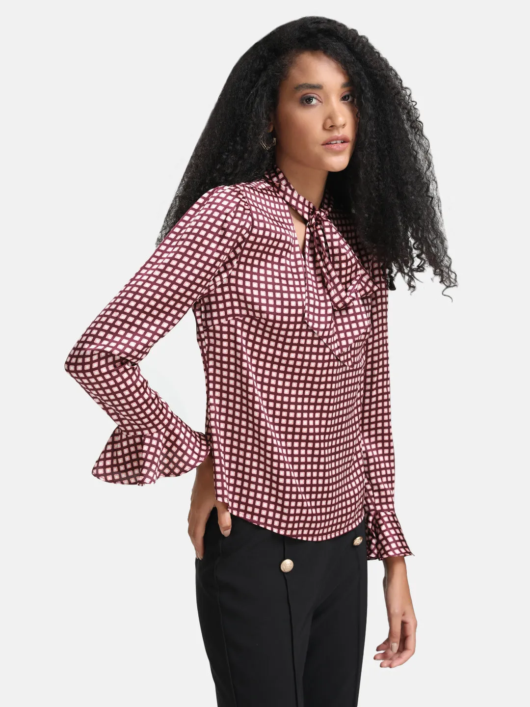 Geometric Printed Top With Neck Tie-Up