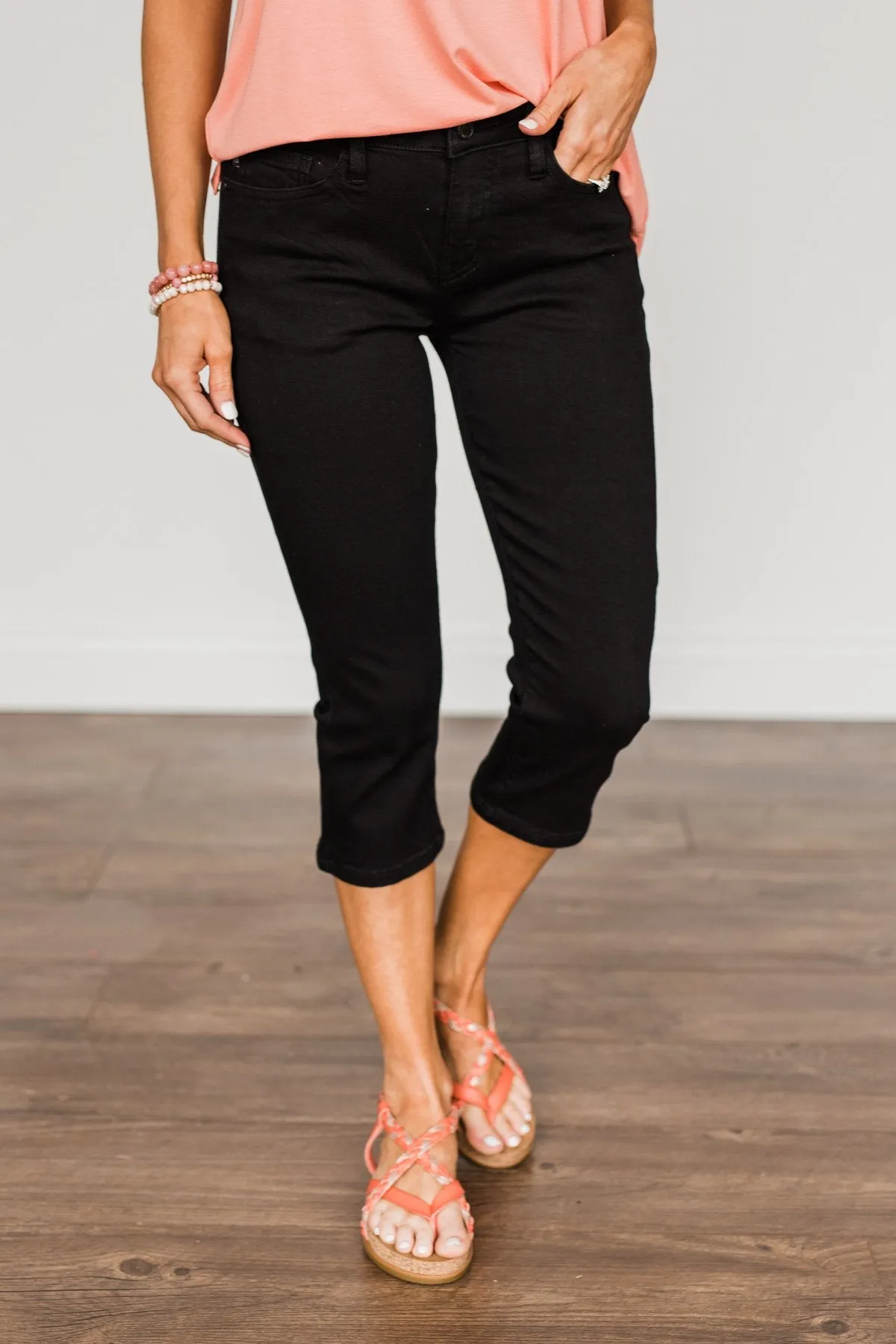 Judy Blue Mid-Rise Capris- Adaline Wash