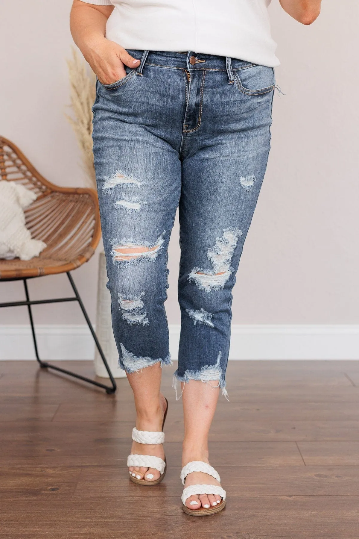 Judy Blue Mid-Rise Capris- Florence Wash