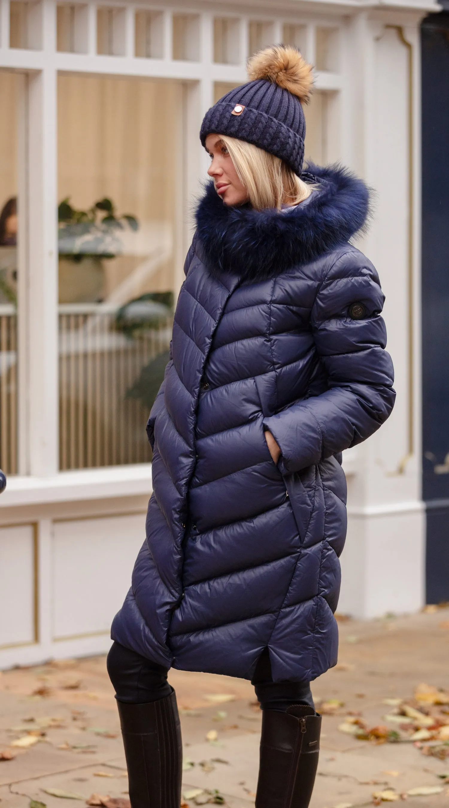 Luxy Midi Water-Repellent Down Jacket - Navy