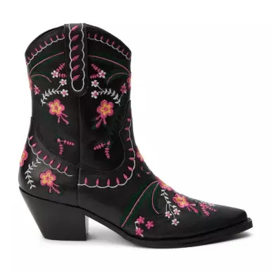 Matisse Amber Black Embroidered Boot