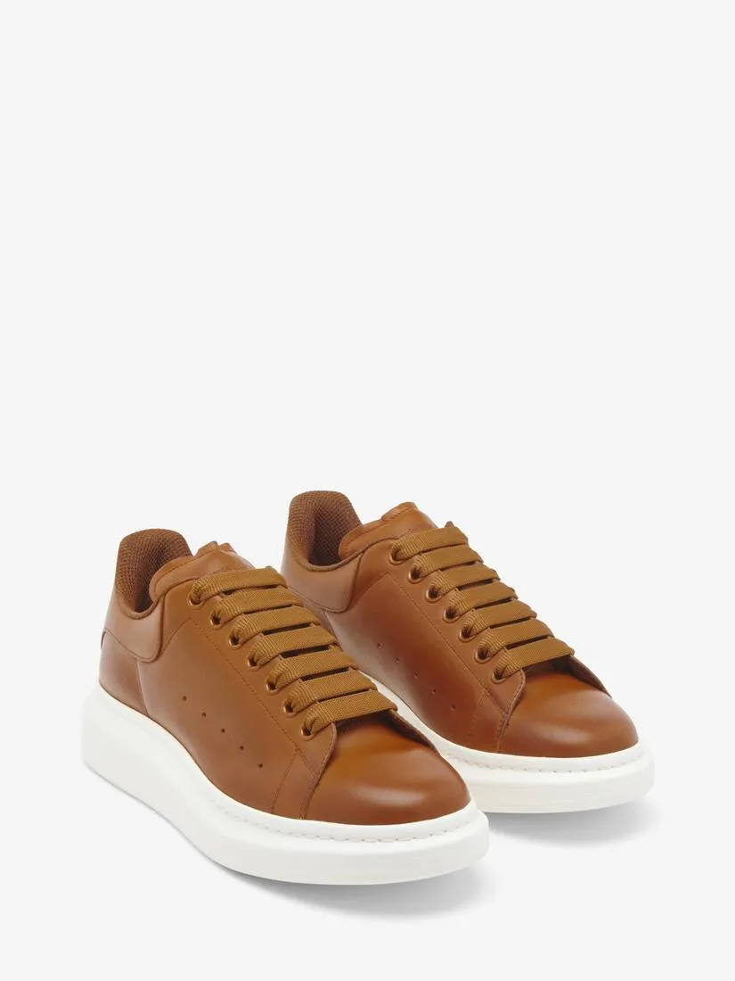 Men's Oversized Sneaker in Brown