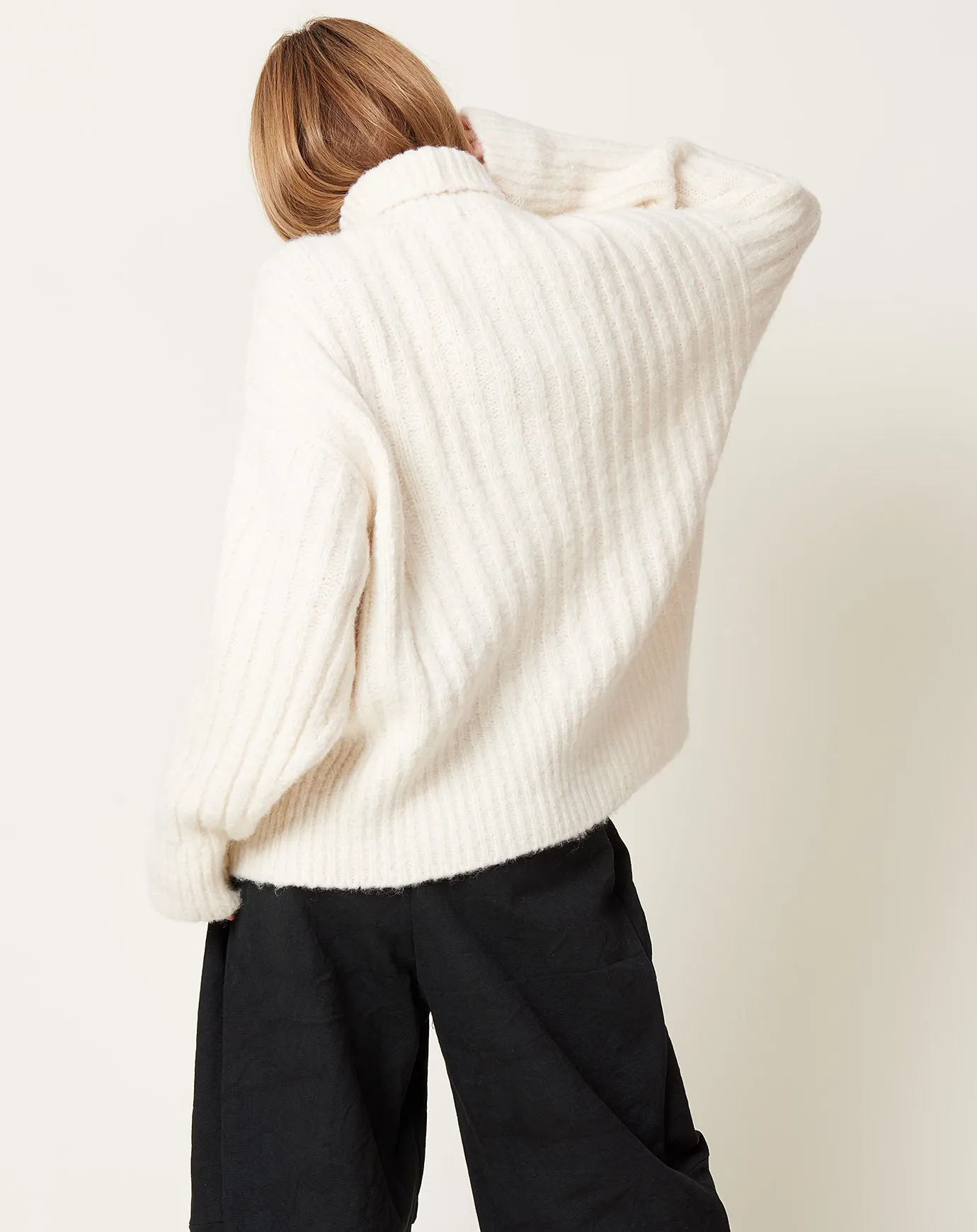 Rib Turtleneck in Raw White