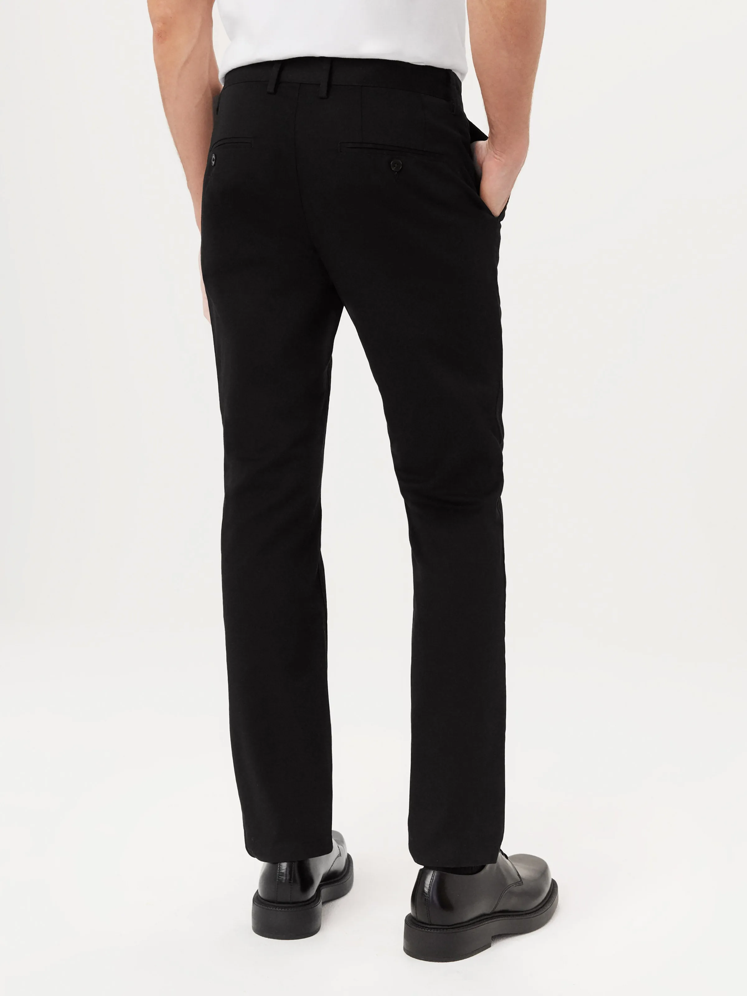 The Brunswick Slim Chino Pant in Black