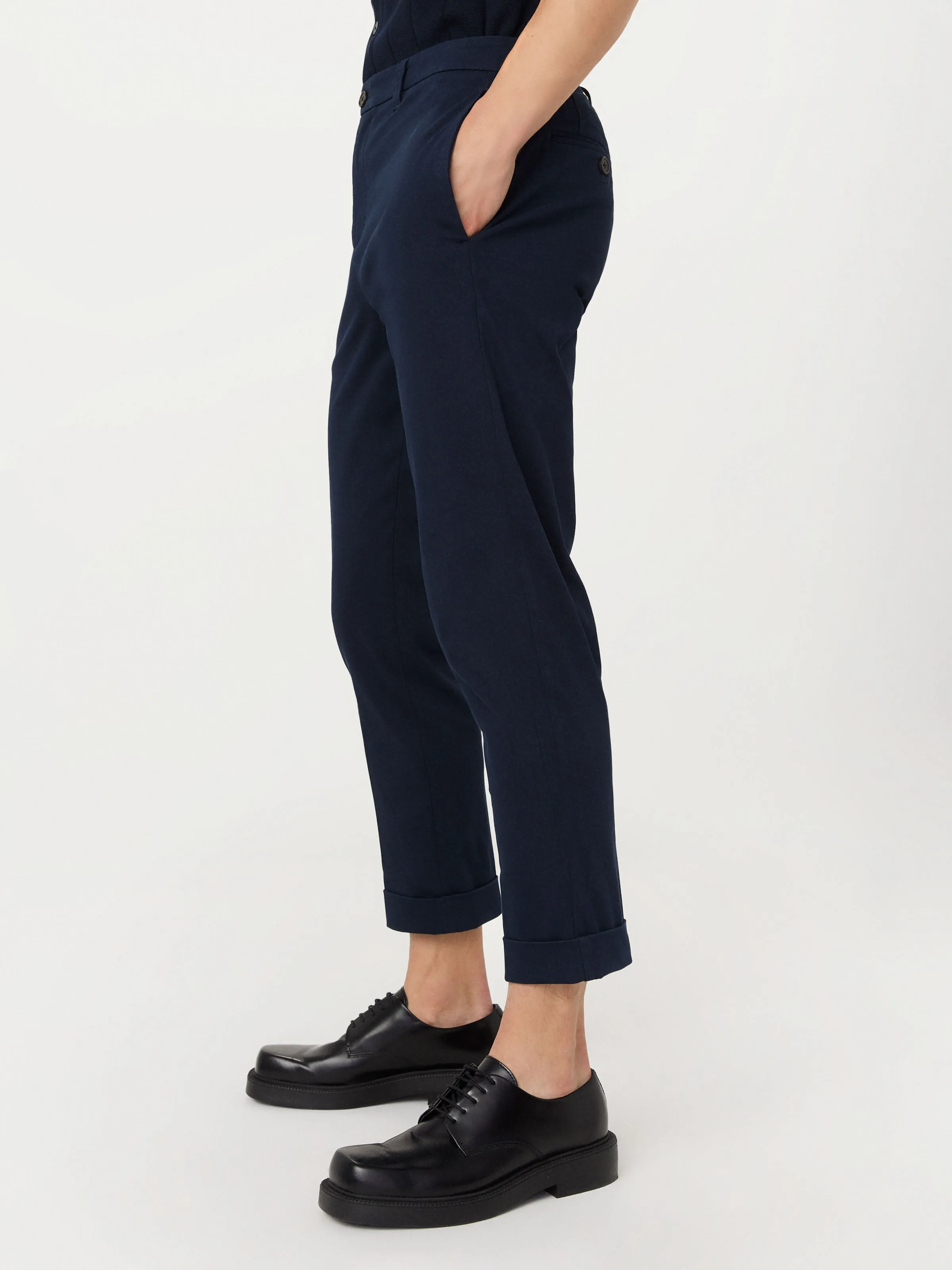 The Colin Tapered Flex Pant in Deep Blue