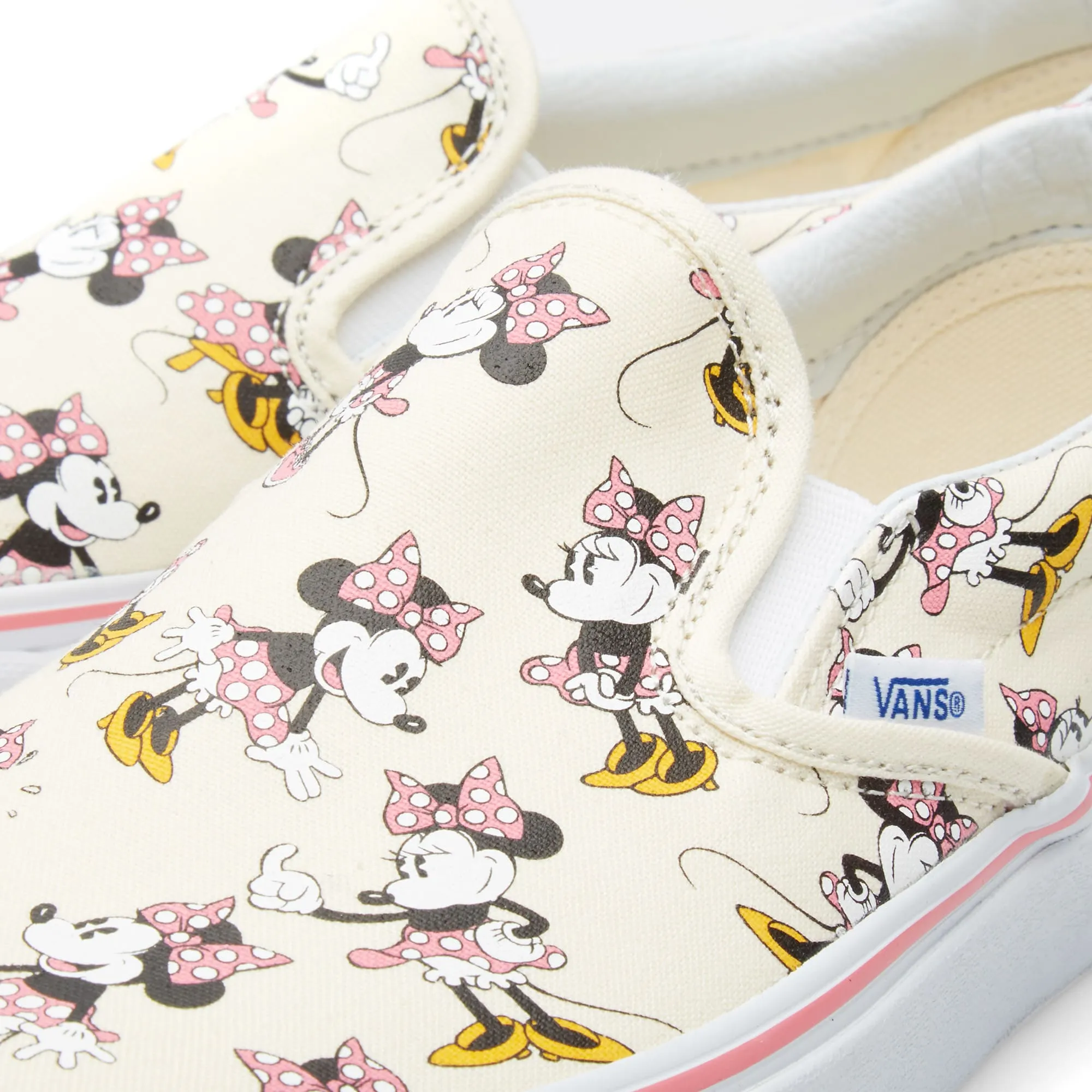 Vans x Disney Classic Slip OnMinnie Mouse & Classic White