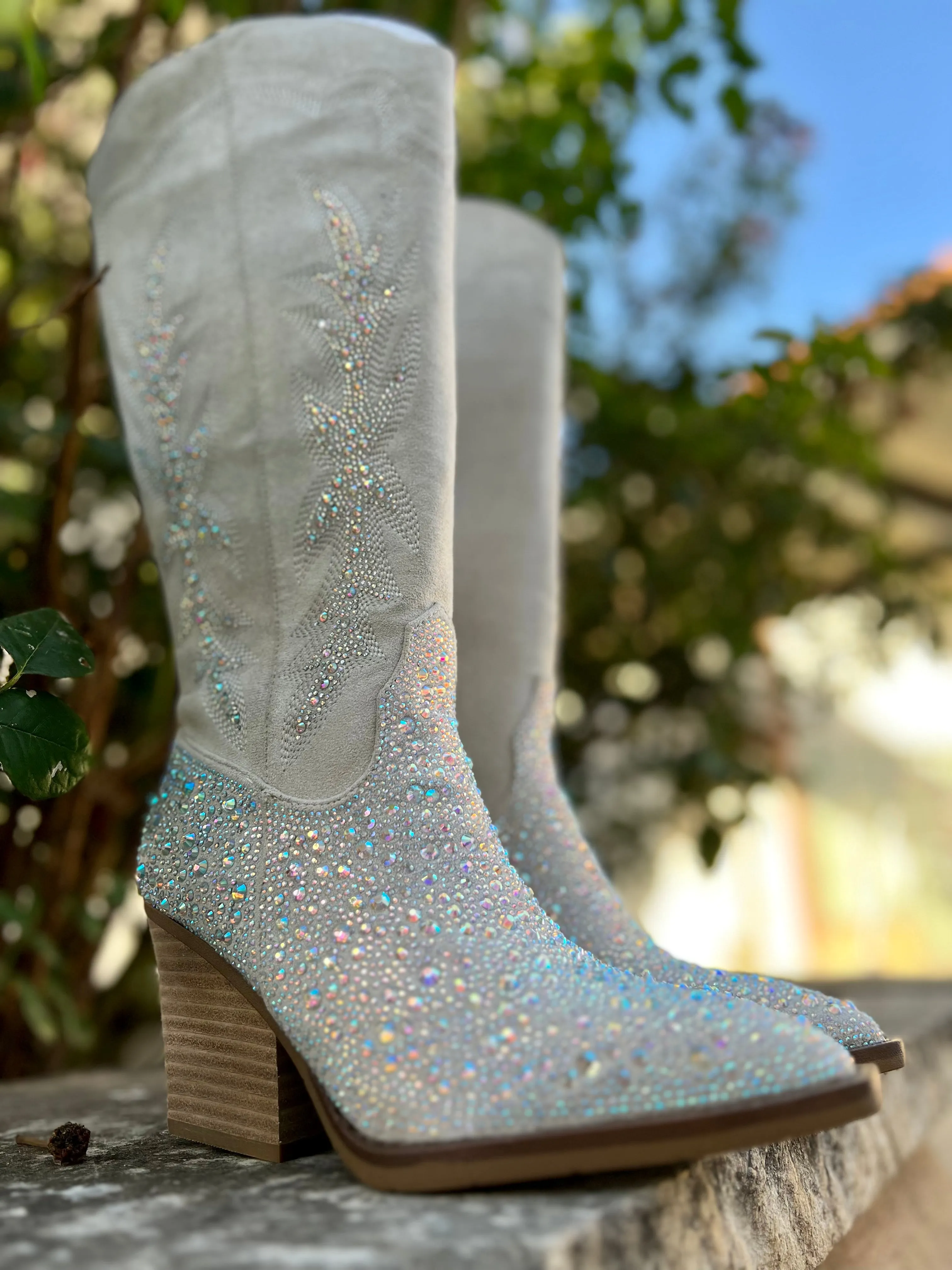 Very G Grey Rhinestone Western Style Boots