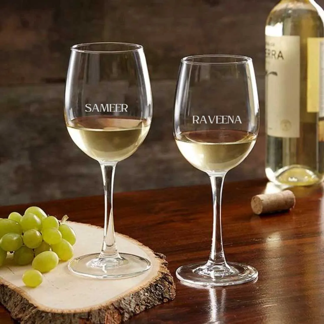 Wine Glasses for Couples Engraved with Personalized Name