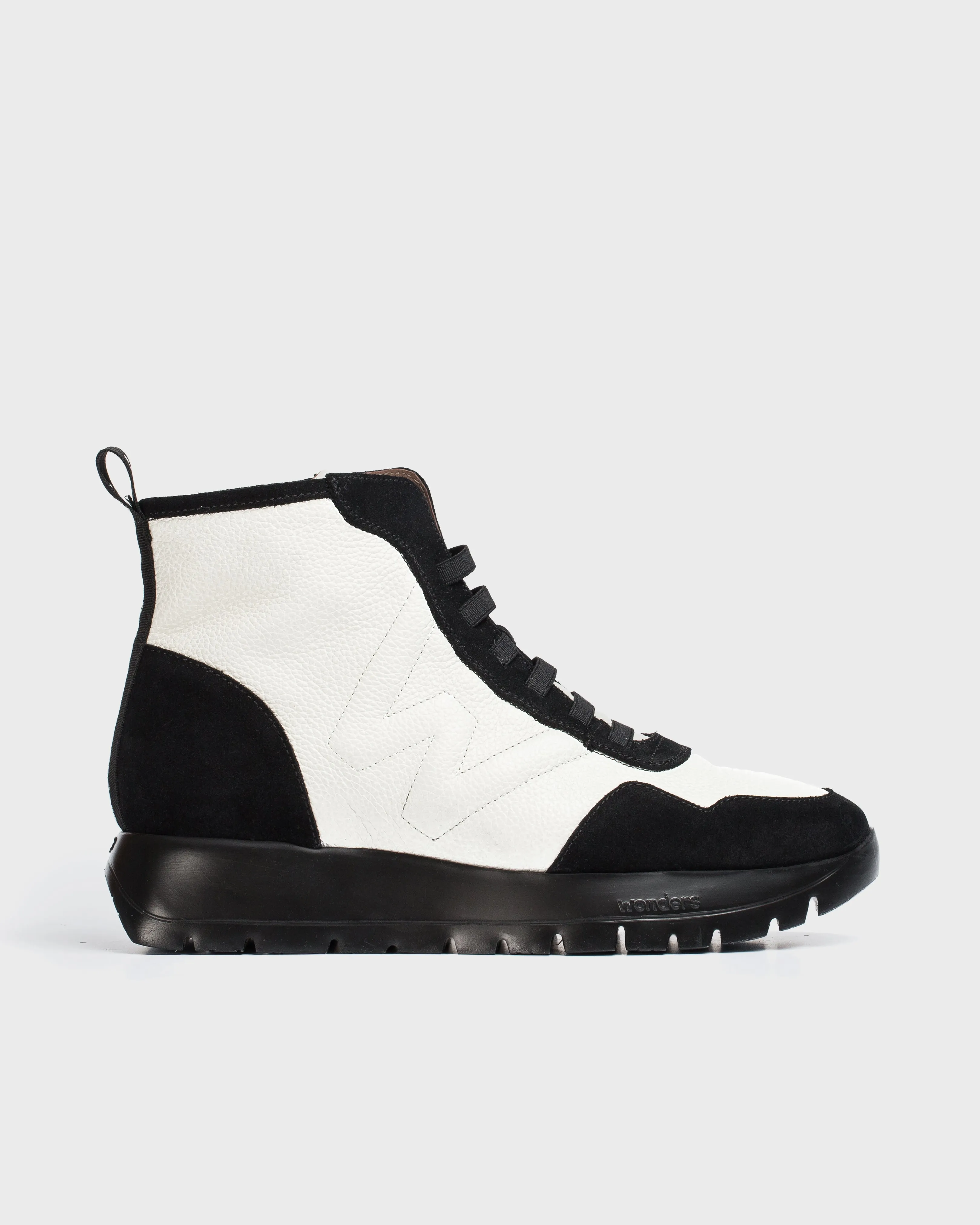 Wonders A-2415 High Top Sneaker Black Nubuck/Wild Milk Leather